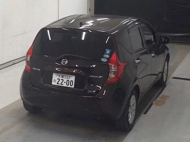 Nissan Note  с аукциона в Японии