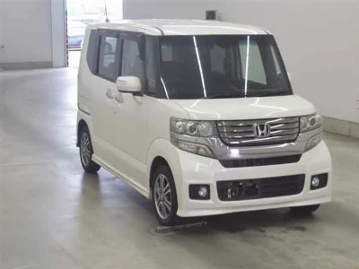 Honda N BOX CUSTOM