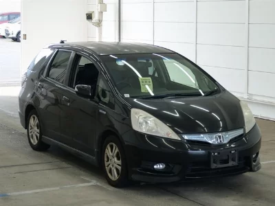 Honda FIT SHUTTLE HYBRID