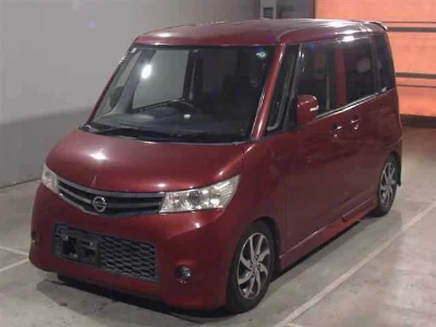 Nissan ROOX