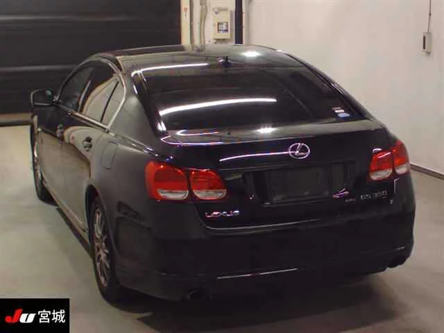 Lexus GS  с аукциона в Японии