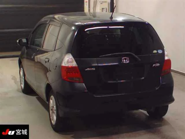 Honda Fit  с аукциона в Японии