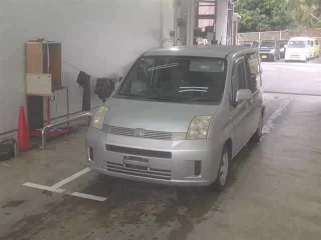Honda Mobilio  с аукциона в Японии