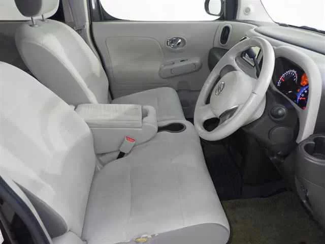 Nissan Cube  с аукциона в Японии