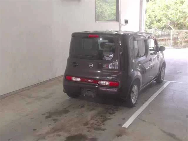 Nissan Cube  с аукциона в Японии