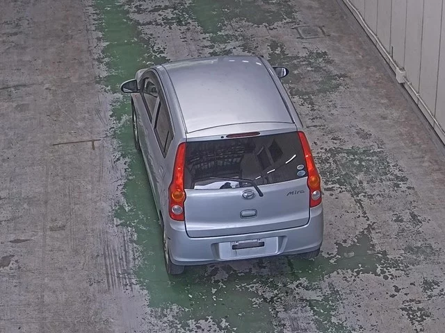 Daihatsu Mira  с аукциона в Японии