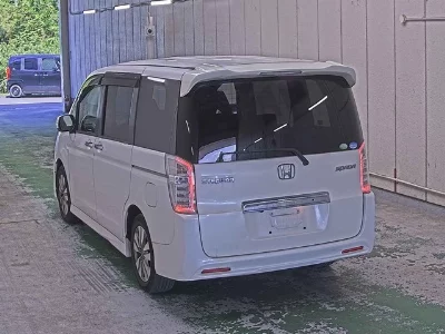 Honda STEPWGN SPADA
