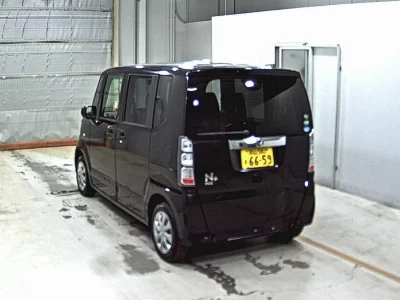 HONDA N BOX +