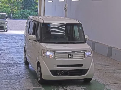 HONDA N BOX +