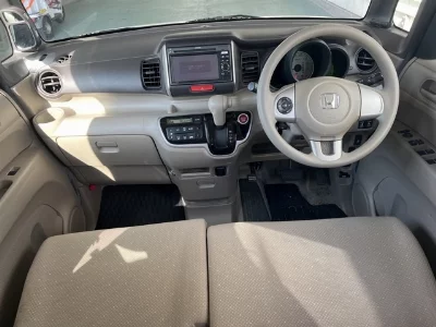 HONDA N BOX +