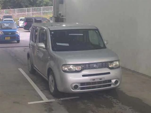 Nissan Cube  с аукциона в Японии