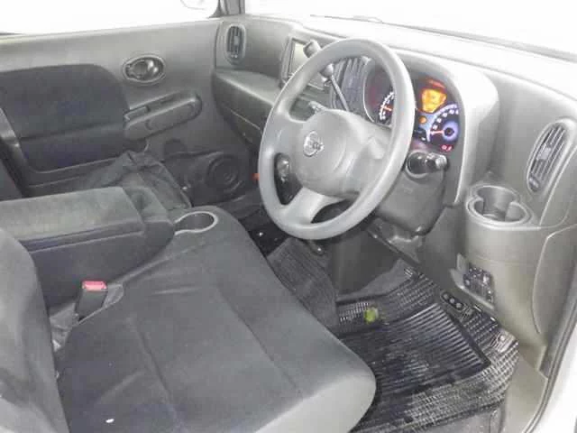 Nissan Cube  с аукциона в Японии