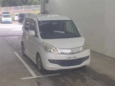 Mitsubishi Delica D:2