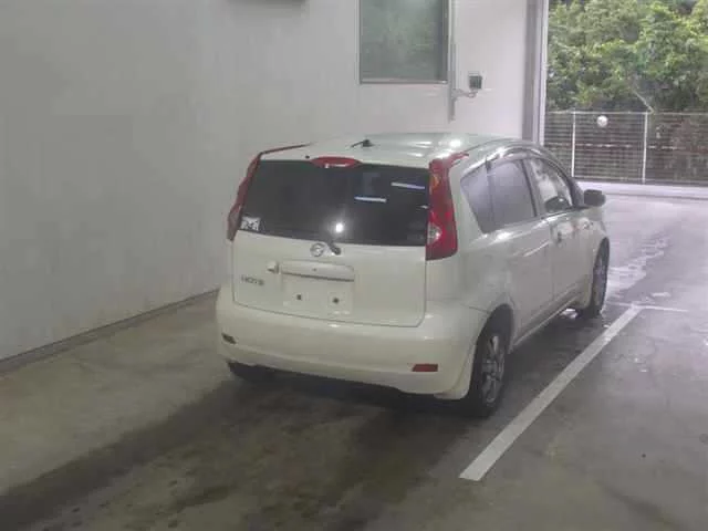 Nissan Note  с аукциона в Японии