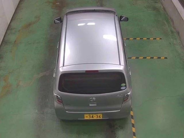 Daihatsu Mira e:S  с аукциона в Японии