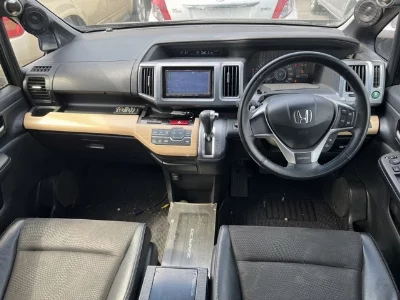 Honda STEPWGN SPADA