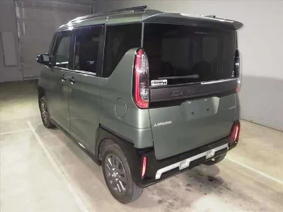 Mitsubishi Delica Mini
