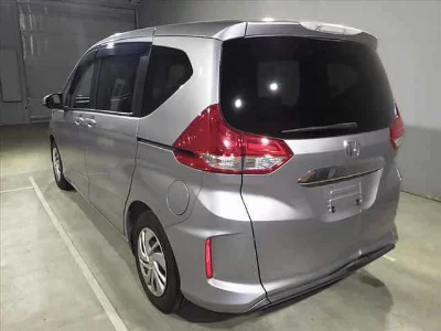 HONDA FREED+