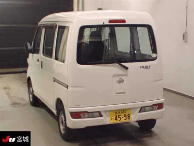 DAIHATSU HIJET VAN