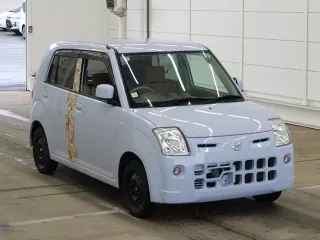 Nissan Pino  с аукциона в Японии
