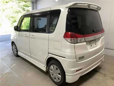 Mitsubishi Delica D:2