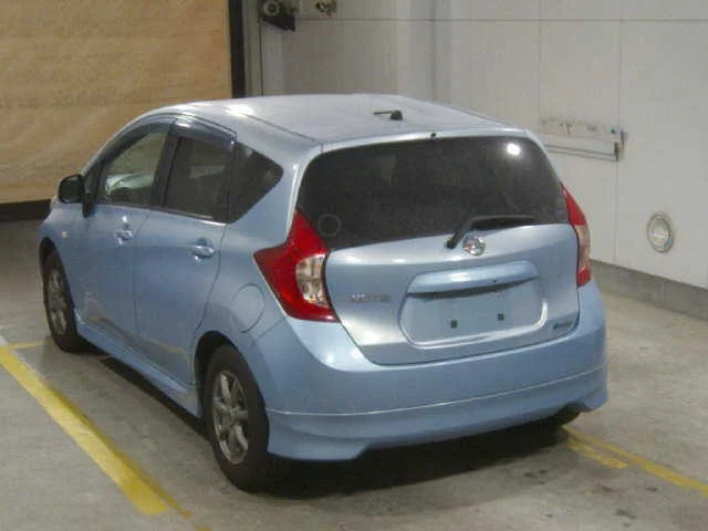 Nissan Note  с аукциона в Японии