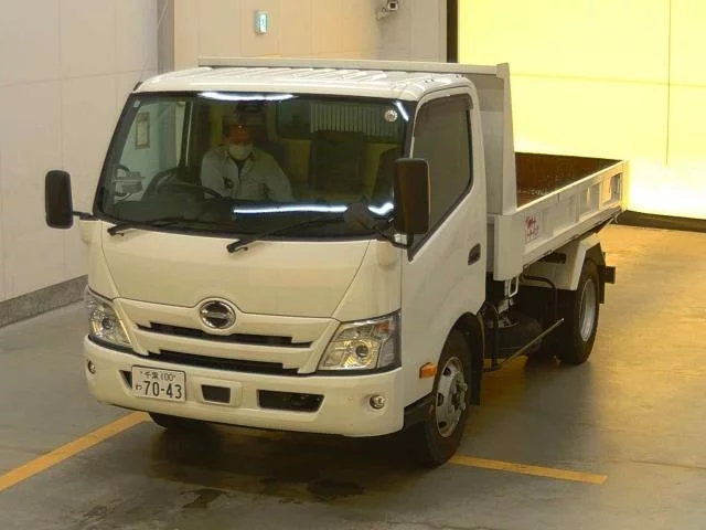 Hino Dutro  с аукциона в Японии