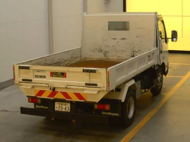 Hino Dutro  с аукциона в Японии