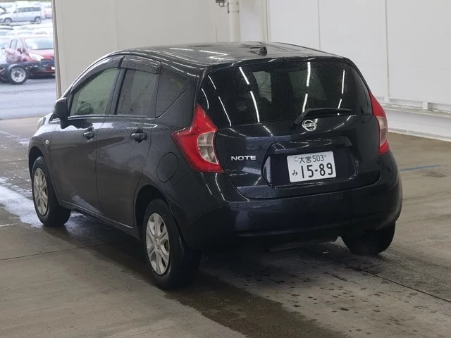 Nissan Note  с аукциона в Японии