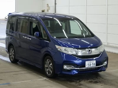 Honda STEPWGN SPADA