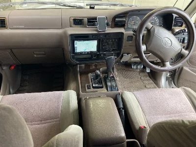 Toyota LAND CRUISER 80