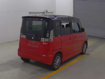 Suzuki Spacia Custom