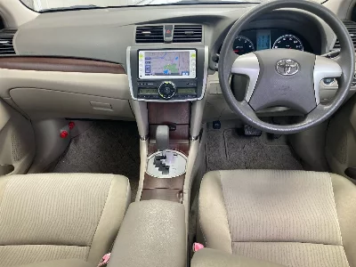 Toyota Premio