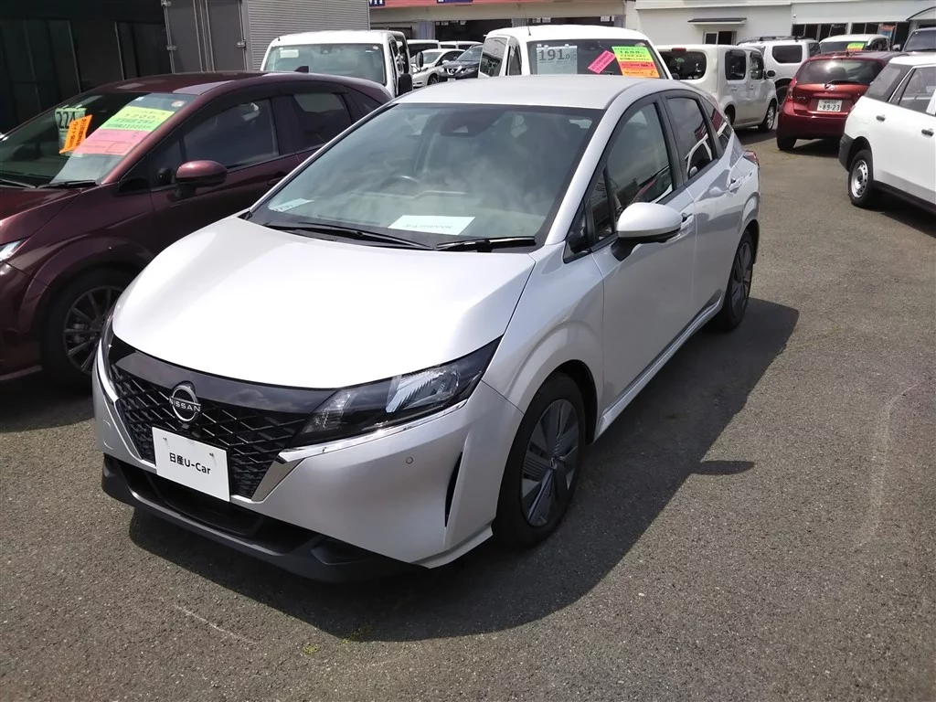 Nissan Note  с аукциона в Японии