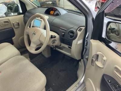 Nissan Otti