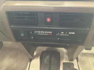 Nissan Safari