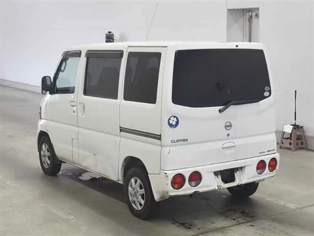 Nissan Clipper  с аукциона в Японии