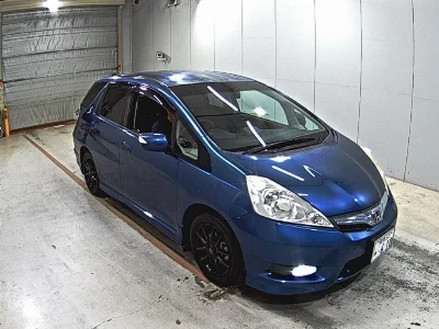 Honda FIT SHUTTLE HYBRID