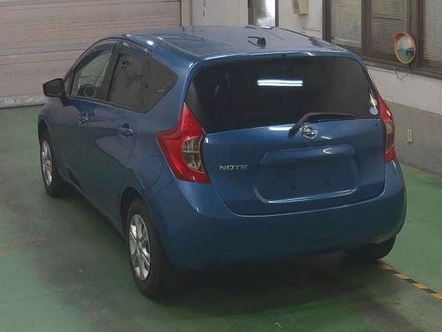 Nissan Note  с аукциона в Японии
