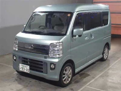Nissan NV100 Clipper Rio
