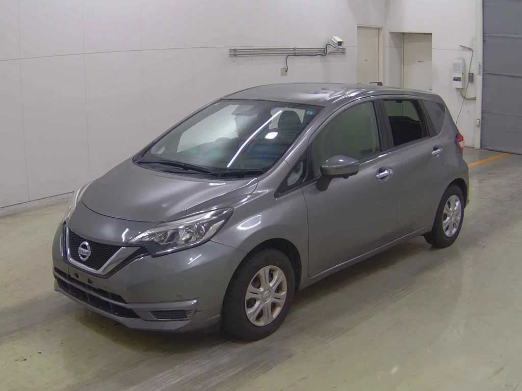 Nissan Note  с аукциона в Японии