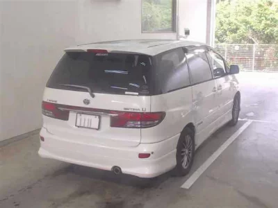 Toyota ESTIMA L