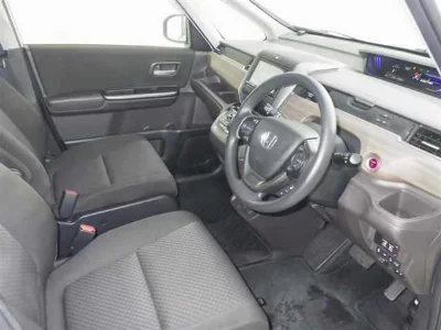 HONDA FREED+