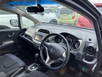 Honda FIT HYBRID
