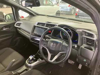 Honda FIT HYBRID