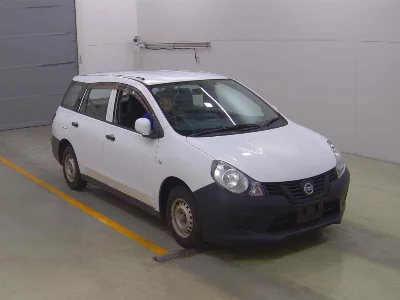 Nissan AD