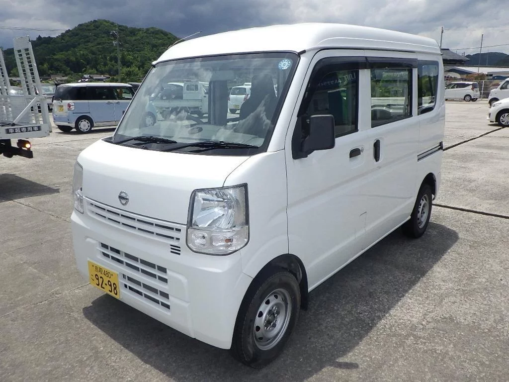 Nissan NV100 Clipper  с аукциона в Японии