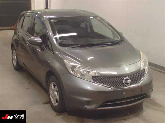 Nissan Note  с аукциона в Японии