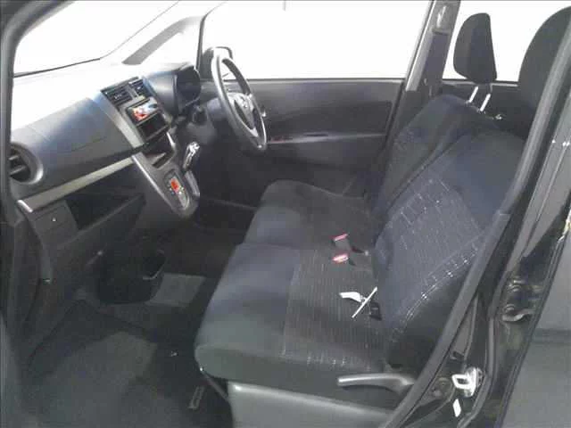 Daihatsu Move  с аукциона в Японии