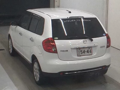 Mazda Verisa
